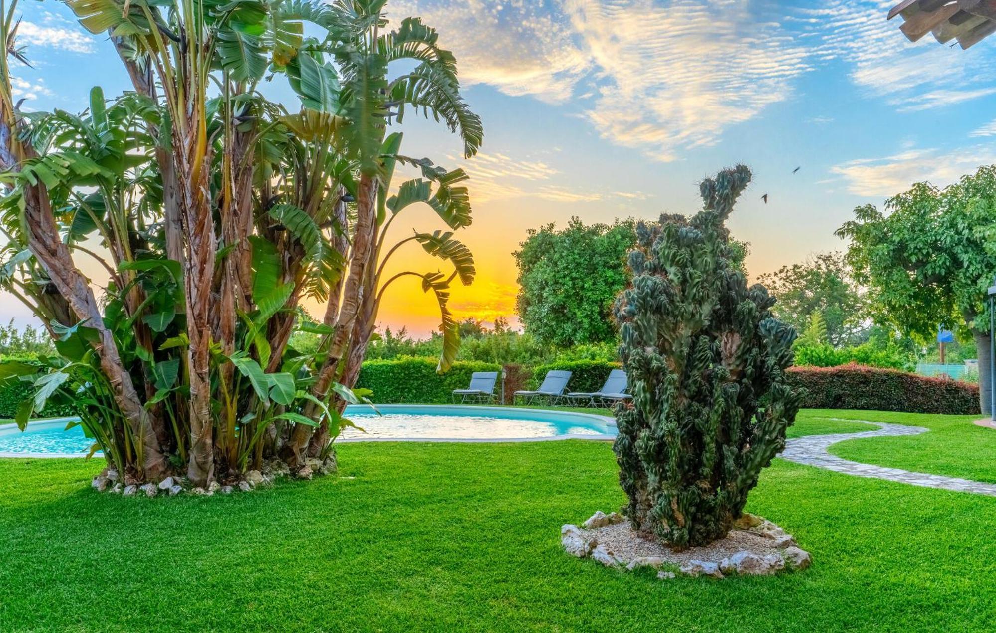 Villa Santa Marina Polistena ภายนอก รูปภาพ