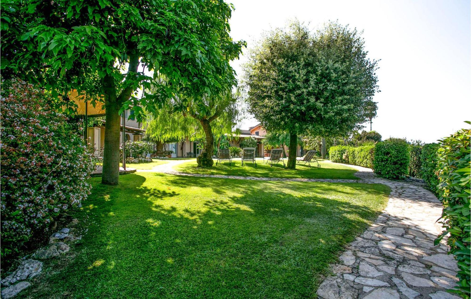 Villa Santa Marina Polistena ภายนอก รูปภาพ
