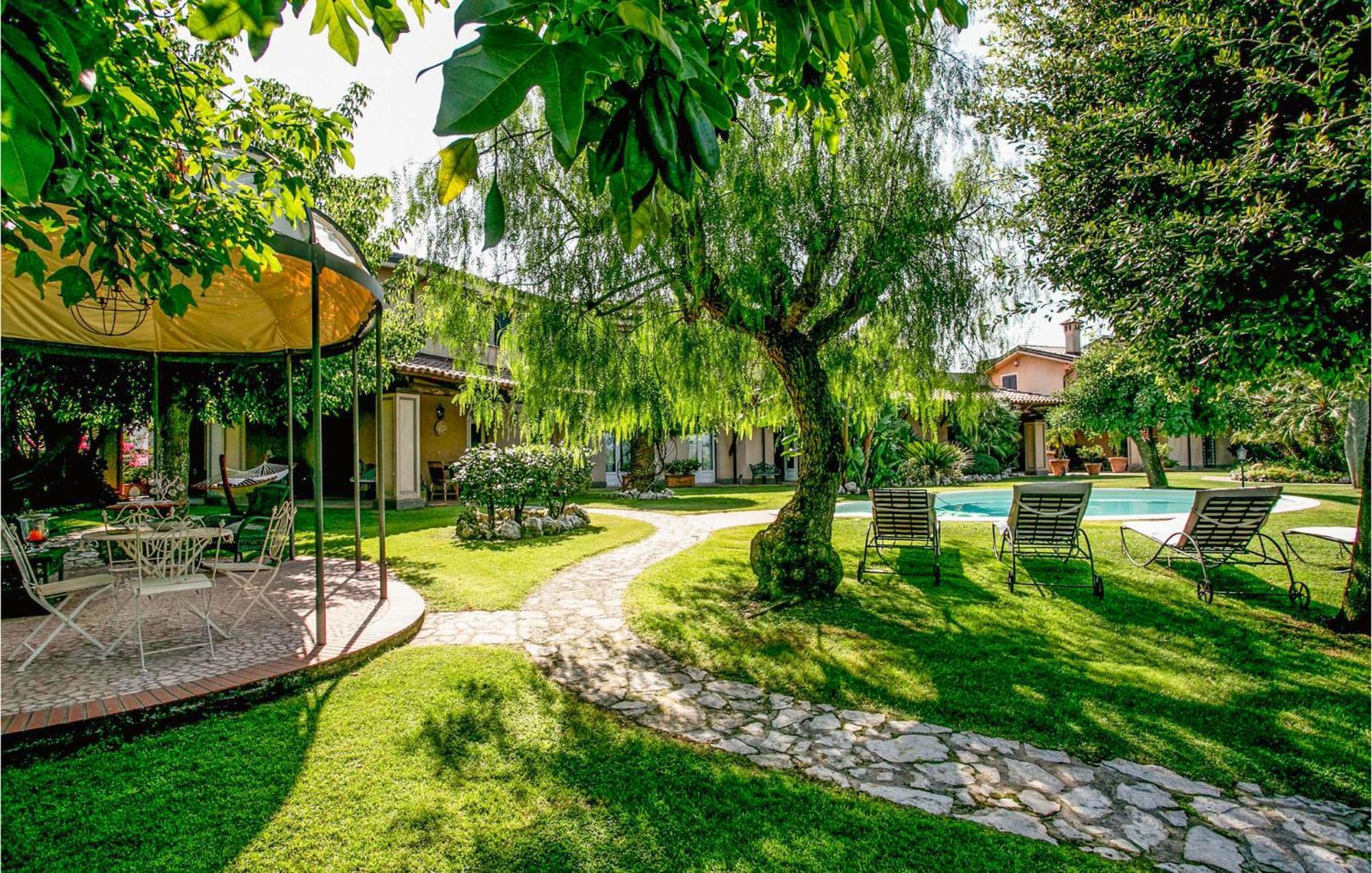 Villa Santa Marina Polistena ภายนอก รูปภาพ